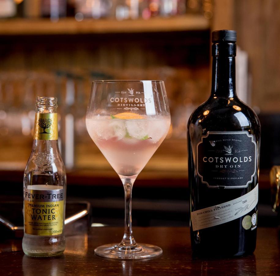 The Black Swan Inn 데비지스 외부 사진